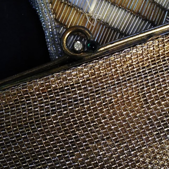 Two Vintage Bags - Picture 7 of 9